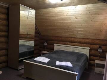 Фото номера Двухместный номер с 1 кроватью или 2 отдельными кроватями, вид на горы Мини-отель Sadyba Sribne Dzherelo г. Ilʼnytsya 14